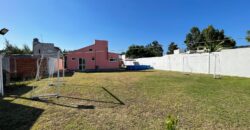 Casa de 2 dormitorios en Venta / Parque Sicardi calle 652 entre 14 bis y 15