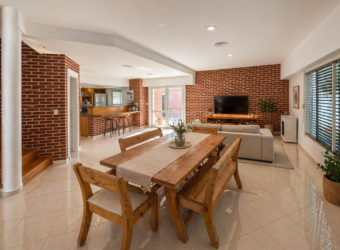 VENTA CASA PREMIUM DE 3 DORMITORIOS CON COCHERA DOBLE