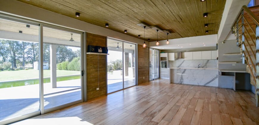 VENTA CASA EN LA FAUSTINA CLUB DE CAMPO
