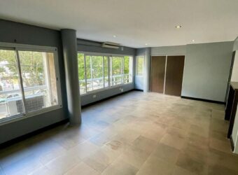 VENTA DEPARTAMENTO TRES DORMITORIOS EN LA PLATA